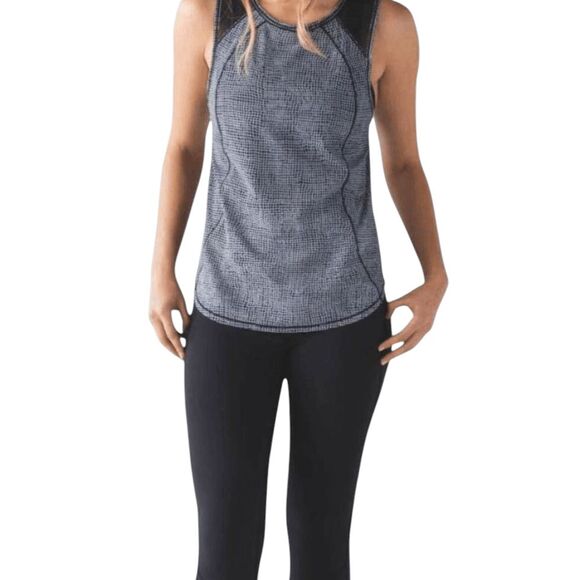 LULULEMON ATHLETICA Sculpt Tank II Size 6 - Picture 2 of 4